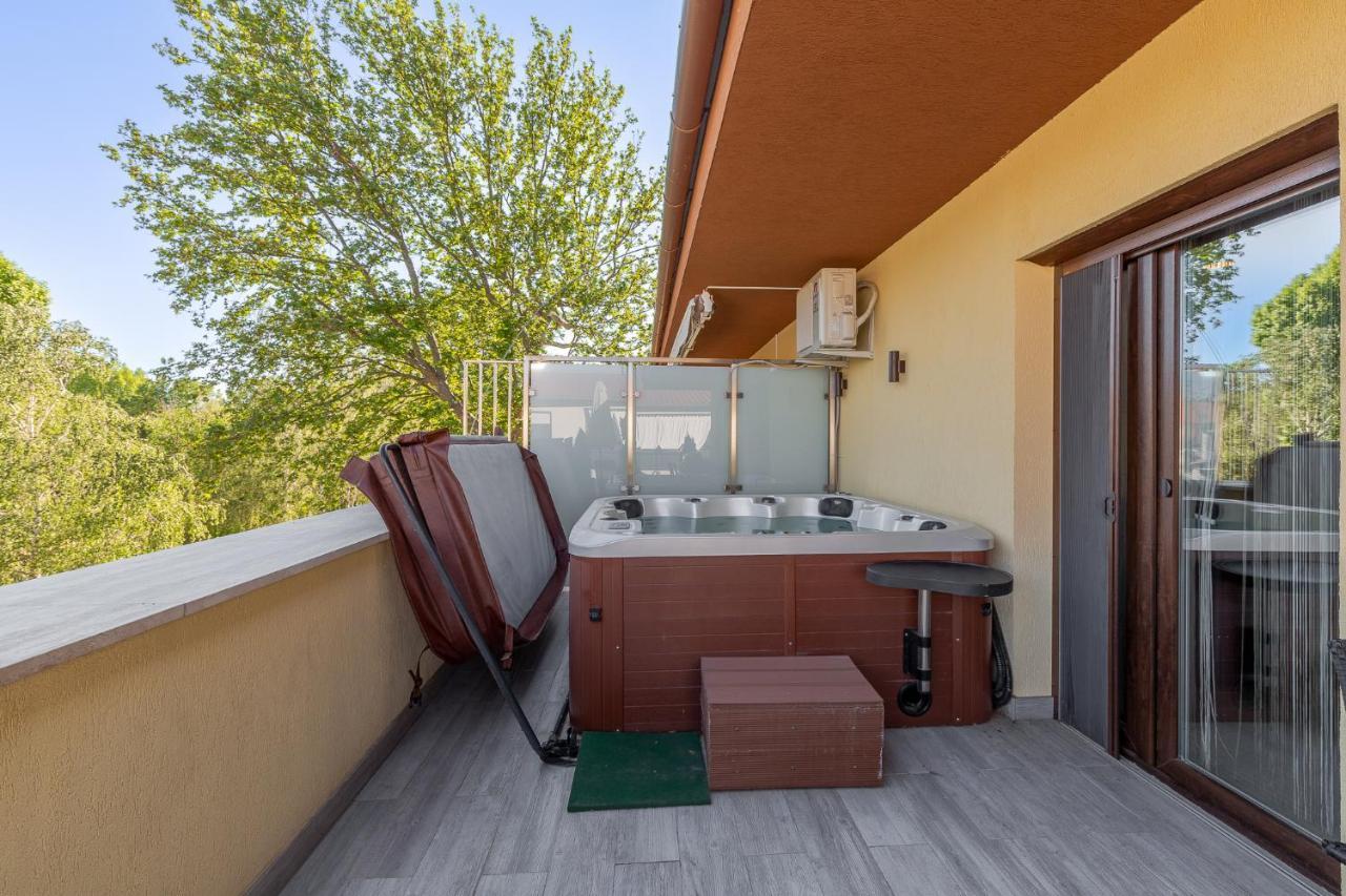 Casa Luxury Wellness Apartman By Bltn Шиофок Экстерьер фото