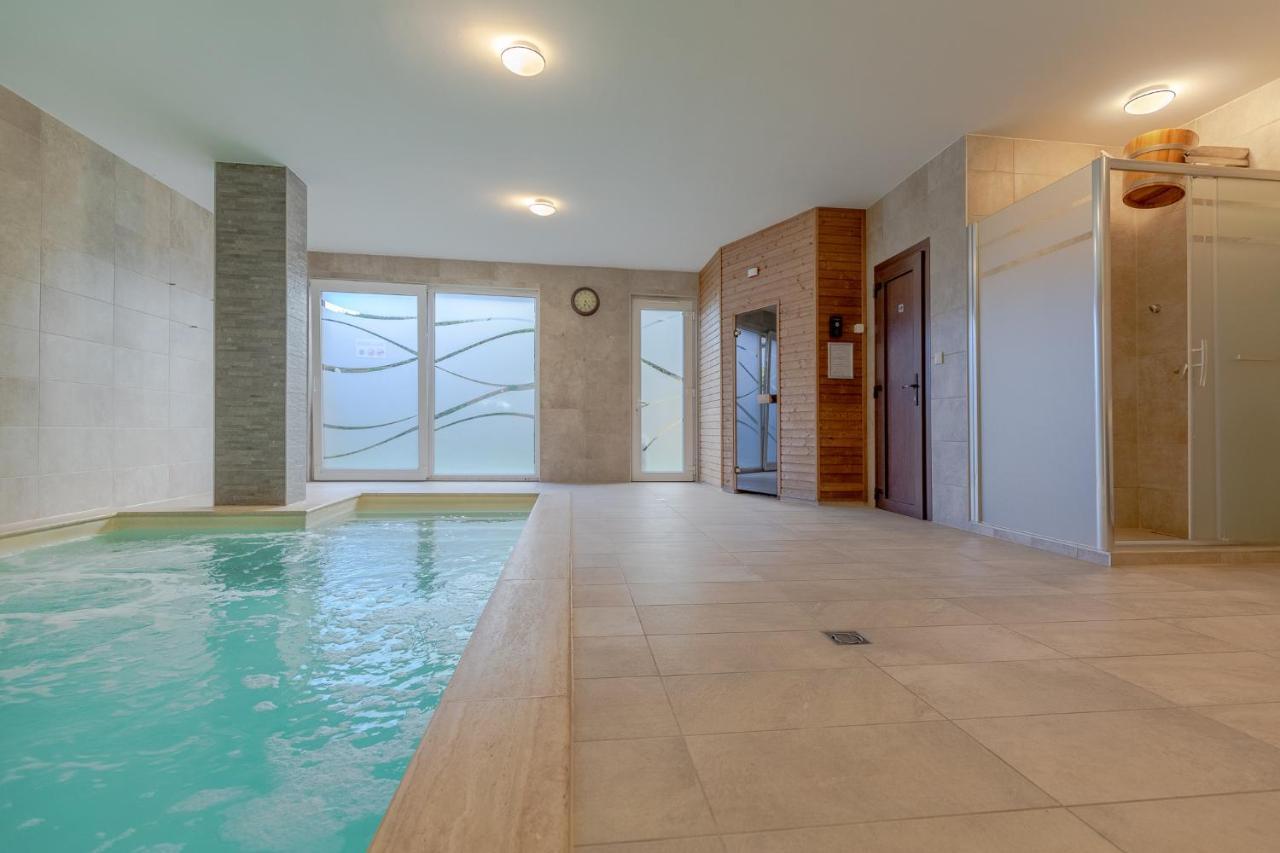 Casa Luxury Wellness Apartman By Bltn Шиофок Экстерьер фото