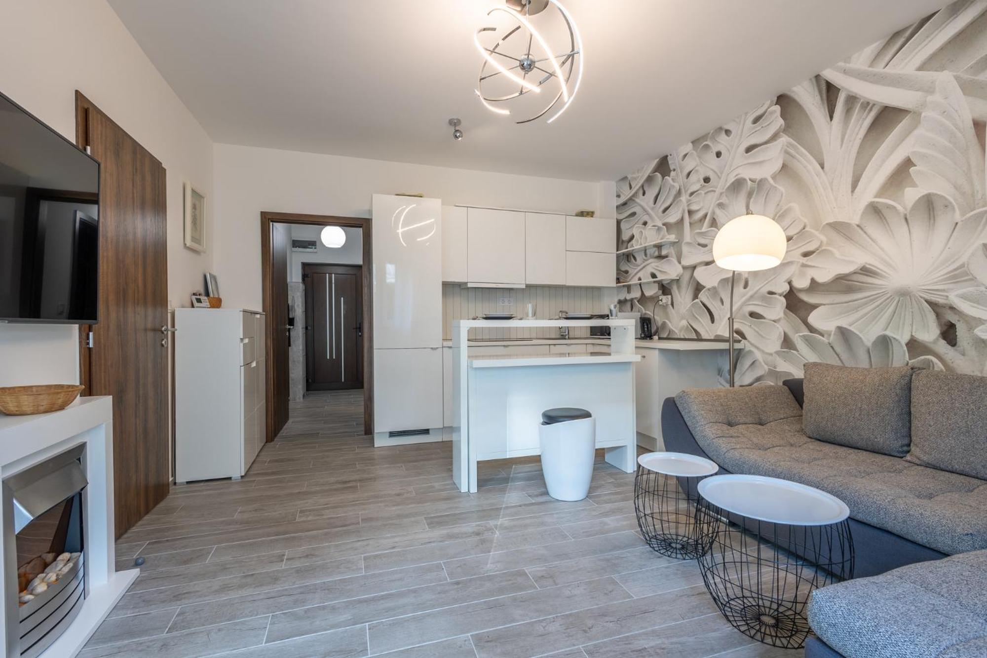 Casa Luxury Wellness Apartman By Bltn Шиофок Экстерьер фото